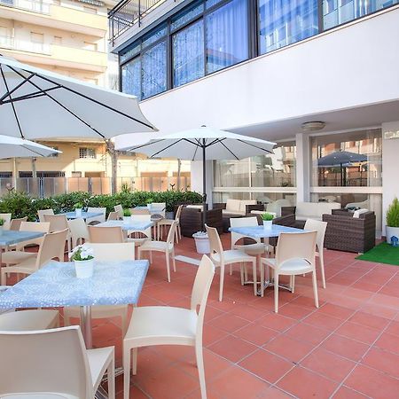 Hotel Mario Cesenatico Exterior photo
